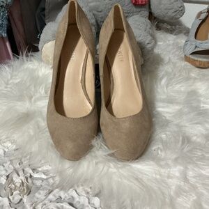 Womens shoes